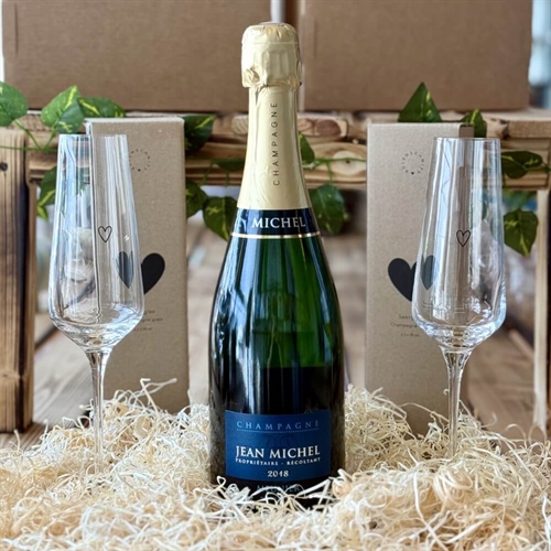 Champagne inkl. 2 hjerteglas 