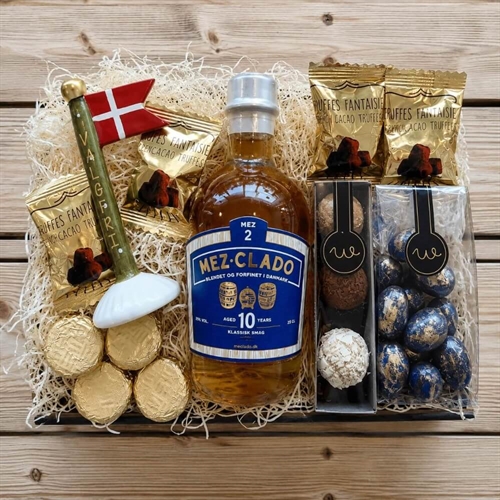 Gavekurv med 25 CL Mez clado 2 og keramik flag m/ valgfri tekst