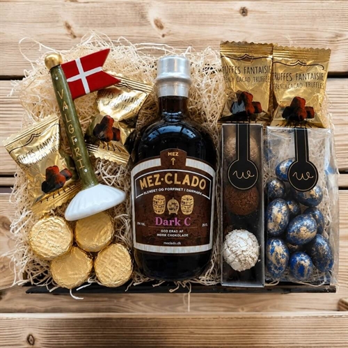 Gavekurv med 25 CL Mez clado dark og keramik flag m/ valgfri tekst