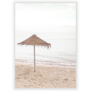 Plakat med parasol i bambusbalde og strand