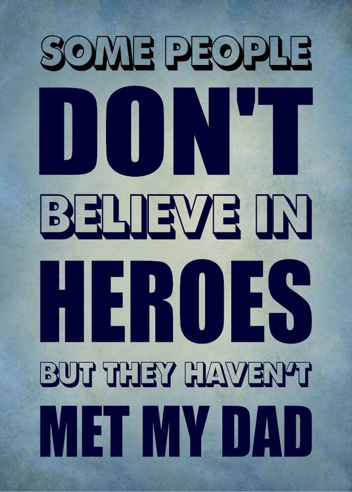 Fars dag plakat med believe in heroes