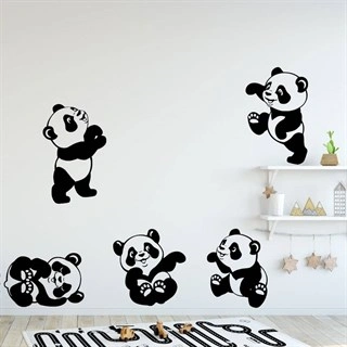 Wallstickers med 5 legende pandaer - perfekt til børne værelset