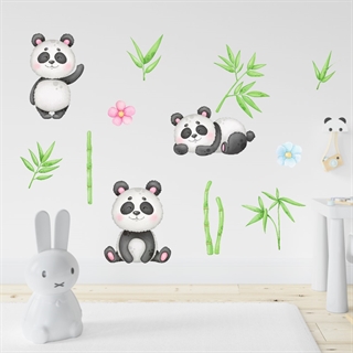 Wallstickers akvarel med pandabjørne, bambus, blade og blomster