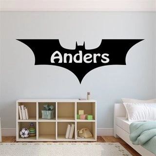 Batman navnetekst - Køb dine wallstickers her